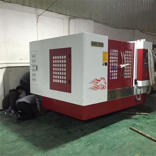 850加工中心安裝調(diào)試中 850加工中心安裝調(diào)試中